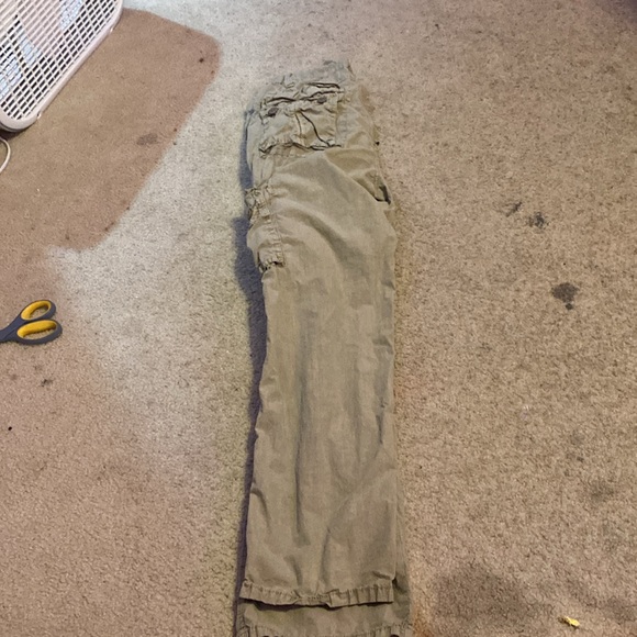 Cargos 36/32 - Picture 2 of 3